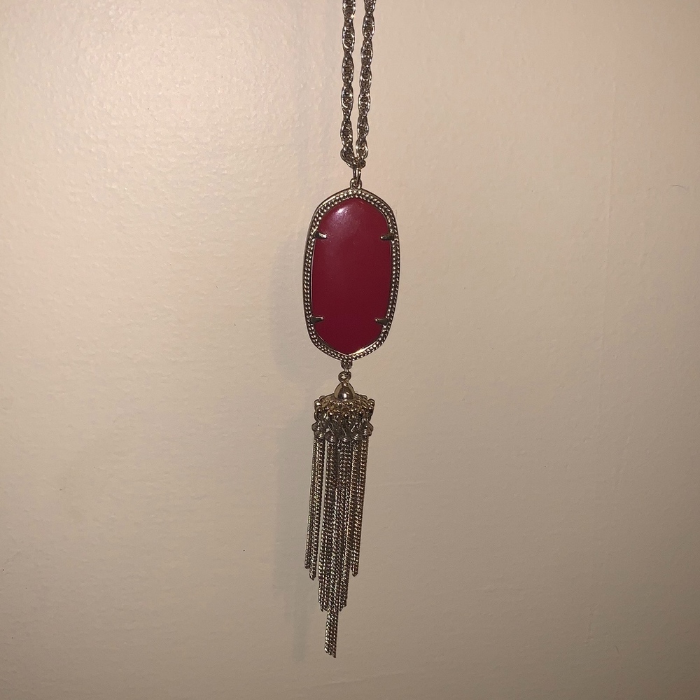 Kendra Scott Rayne Gold necklace in Red - Picture 2 of 4